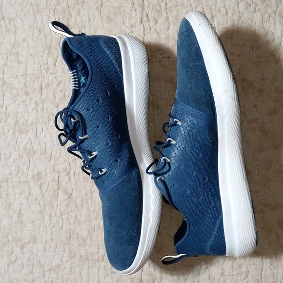 Under Armour Charged 24/7 Low Running Shoes Size 11 Men's - Picture 4 of 8